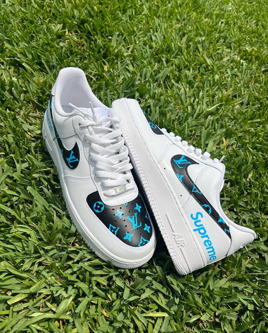 Custom White, Black & Blue Pattern Low-Top Sneakers – Hand-Painted Streetwear Style